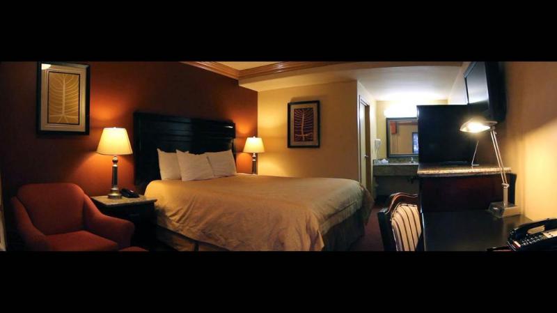 فندق Portofino Inn Burbank