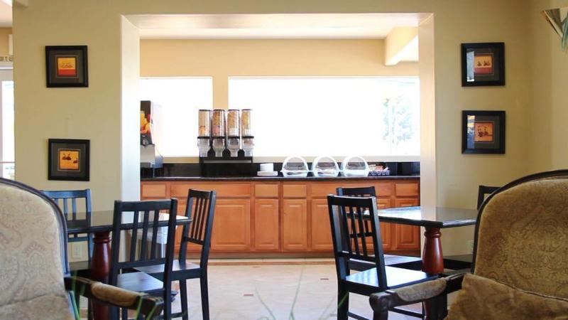 فندق Portofino Inn Burbank