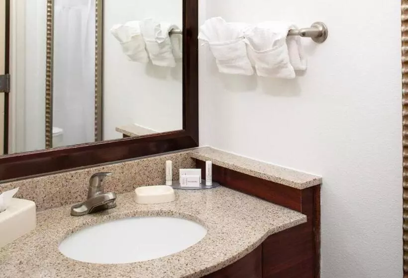 Отель Springhill Suites By Marriott Ardmore