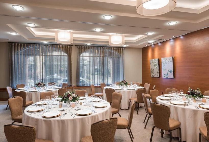 The Heathman Hotel Kirkland