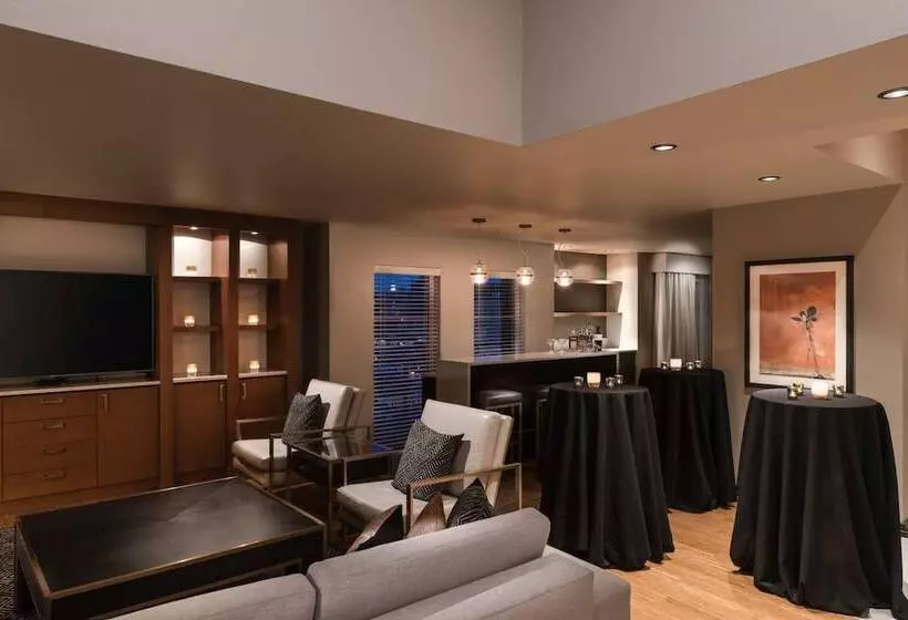 The Heathman Hotel Kirkland