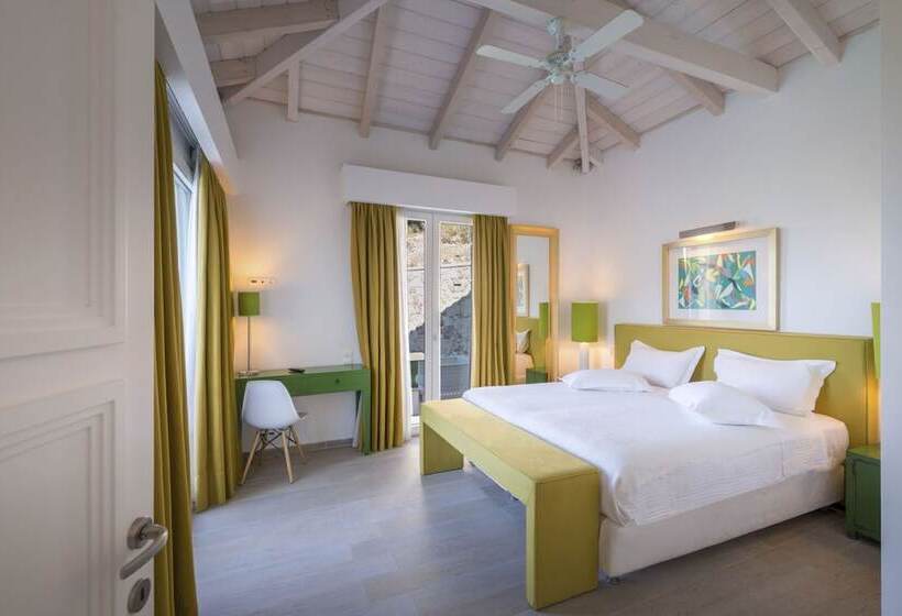 Salvator Villas & Spa