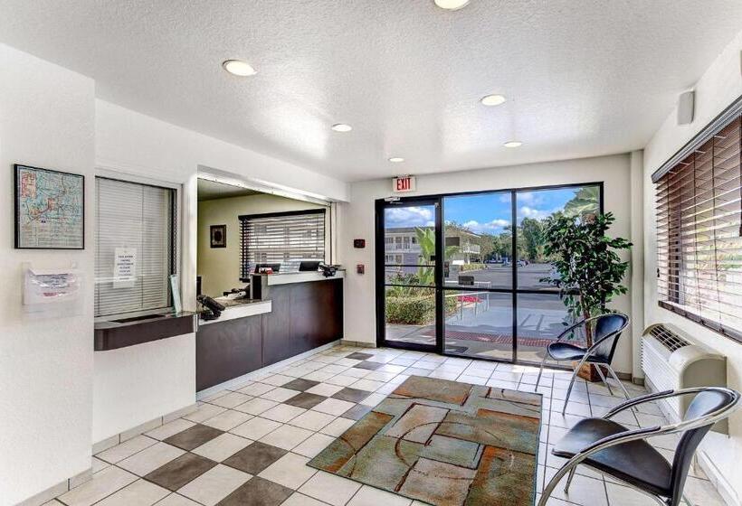 Studio 6kissimmee, Fl  Orlando