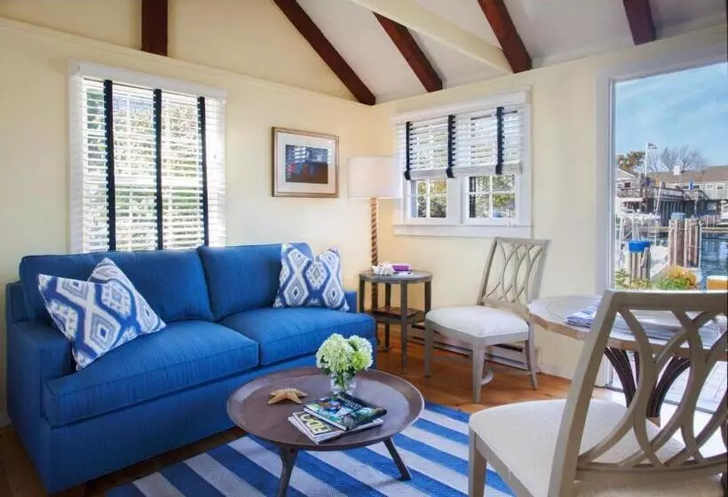 The Cottages At Nantucket Boat Basin