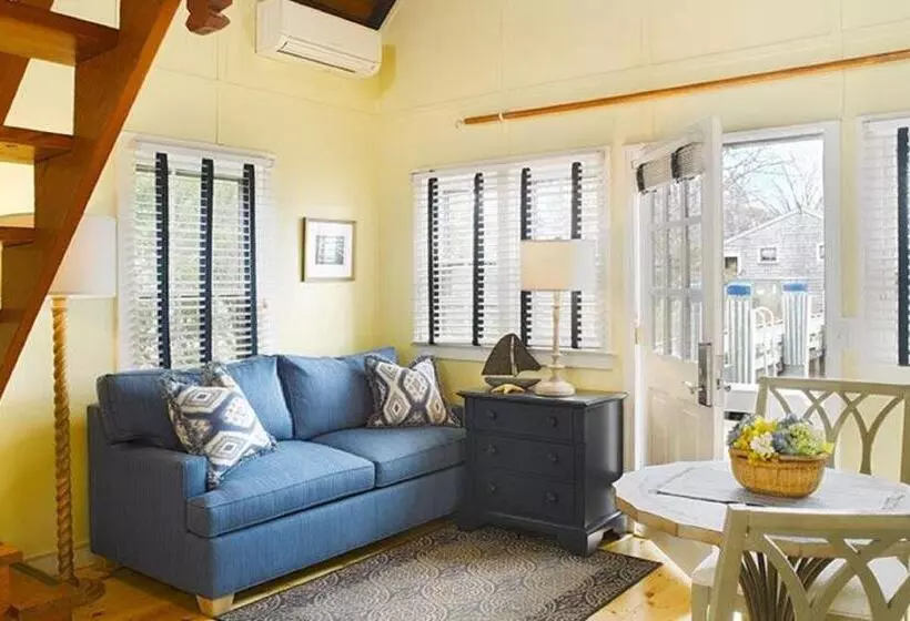 The Cottages At Nantucket Boat Basin