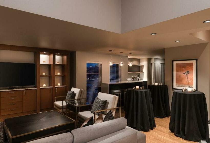 The Heathman Hotel Kirkland