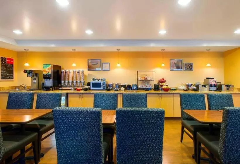 Towneplace Suites By Marriott Kansas City Overland Park