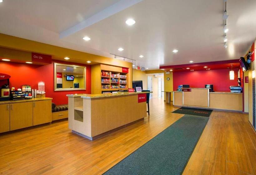 Towneplace Suites By Marriott Kansas City Overland Park