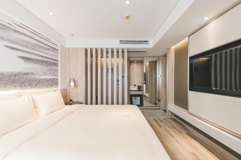 Atour Hotel Changshu Changjiang Road Branch