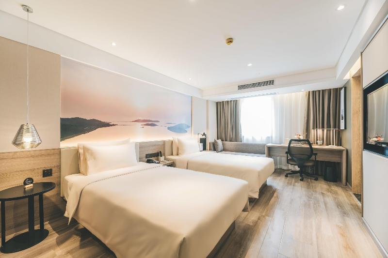 Atour Hotel Changshu Changjiang Road Branch