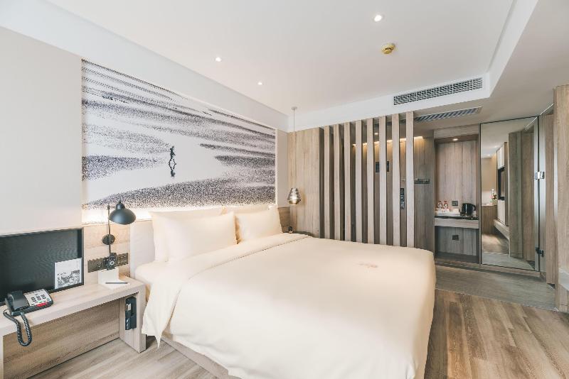 Atour Hotel Changshu Changjiang Road Branch