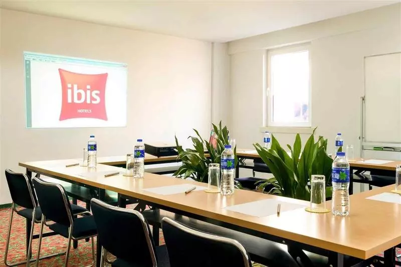 Atour Hotel Changshu Changjiang Road Branch