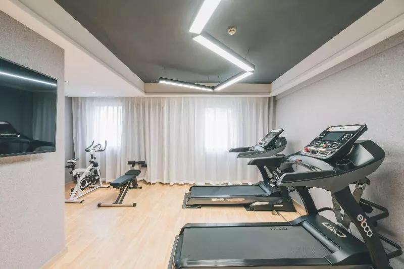 Atour Hotel Changshu Changjiang Road Branch