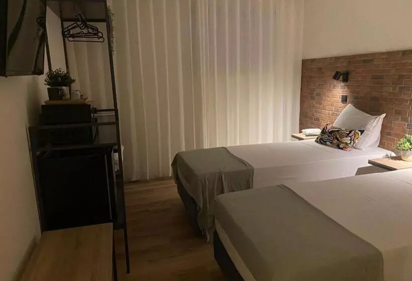 تختخواب و صبحانه Portucalense