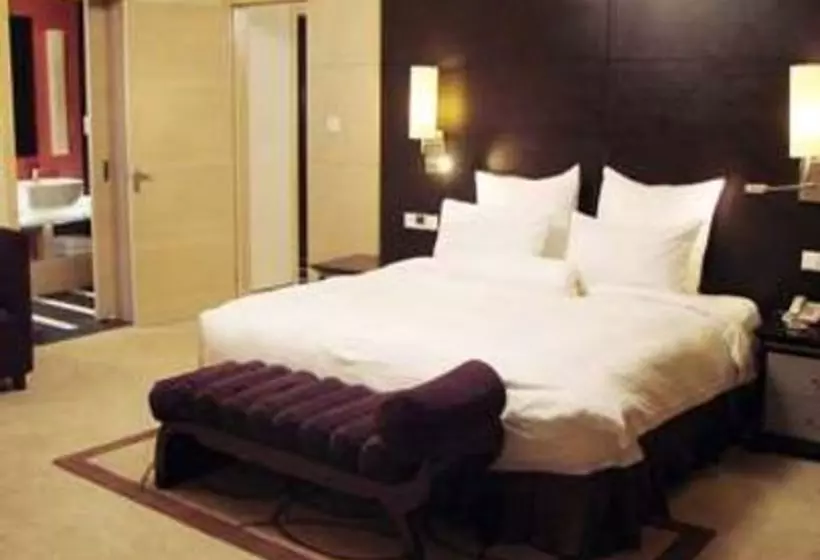 Days Hotel Lianyungang