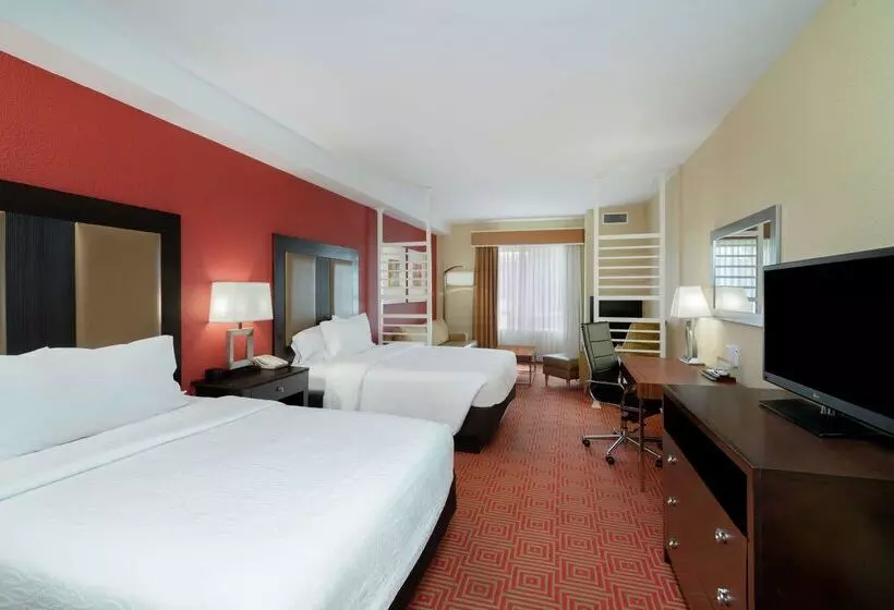 Holiday Inn Hotel & Suites Dalton