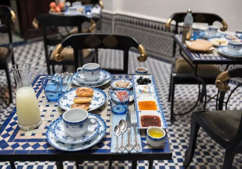 酒店 Algilà Fes Riad Medina Charme