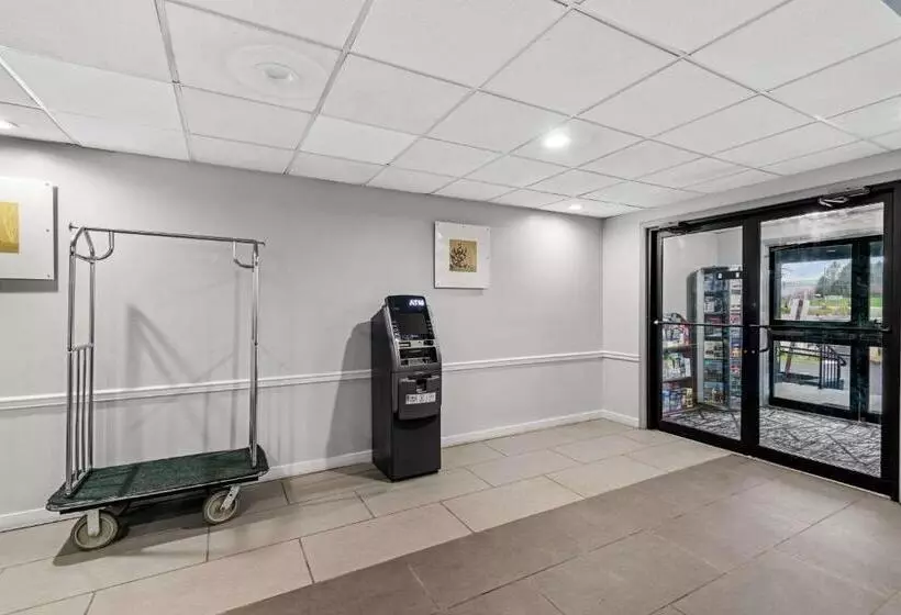 Отель Americas Best Value Inn Carlisle