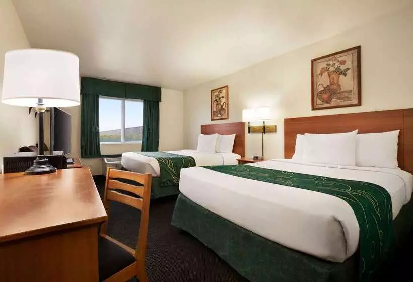 Отель Baymont By Wyndham Fremont