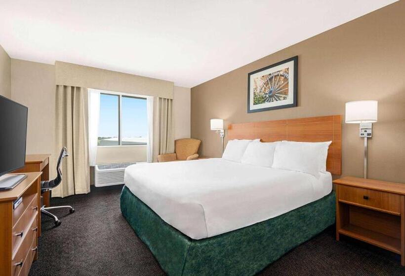 ホテル Baymont By Wyndham Fremont