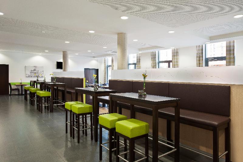 בית מלון כפרי Holiday Inn Express Augsburg, An Ihg