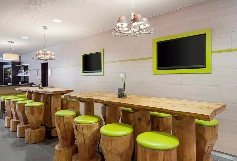 ホテル Holiday Inn Express Augsburg, An Ihg