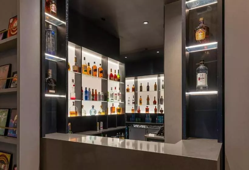 酒店 Hollywood Casino At Greektown