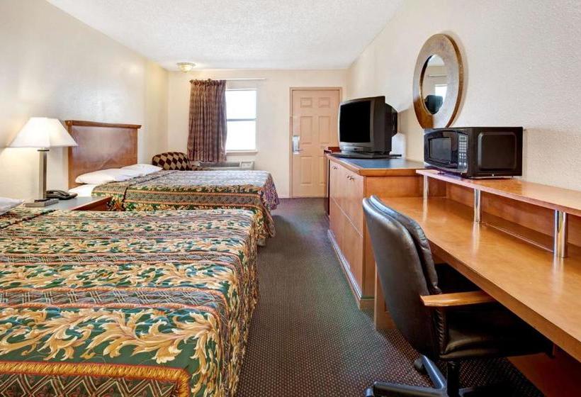 בית מלון כפרי Budget Inn