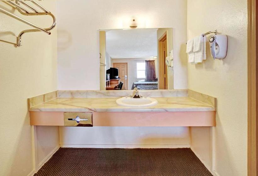 בית מלון כפרי Budget Inn