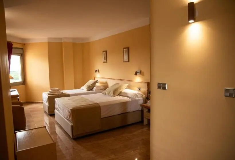 هتل La Torre