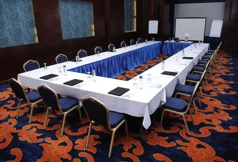 هتل Nordic Palace And Spa