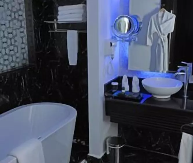 هتل Nordic Palace And Spa