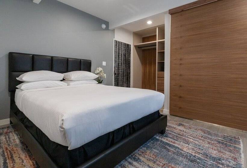 فندق Park Plaza Lodge