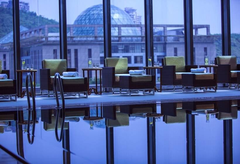 Hotel Renaissance Guiyang