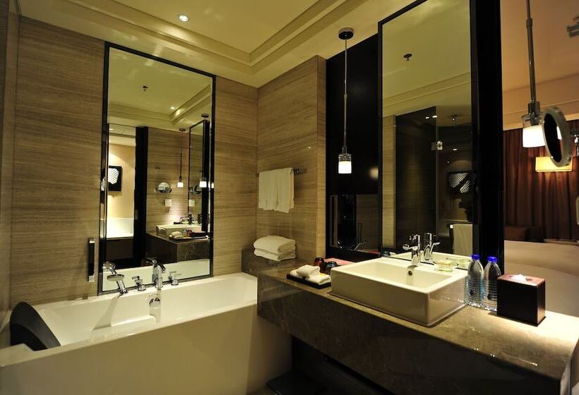 Hotel Renaissance Guiyang