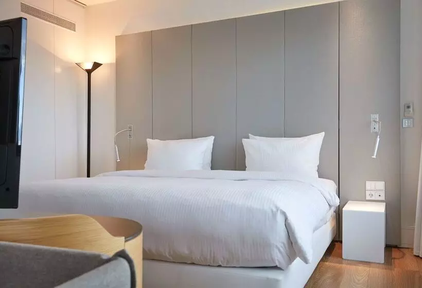 هتل Scandic Frankfurt Museumsufer