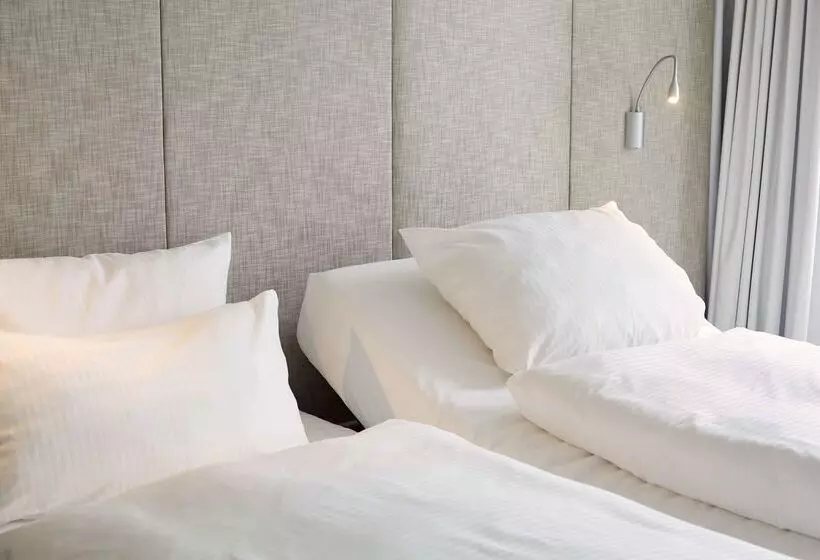 هتل Scandic Frankfurt Museumsufer