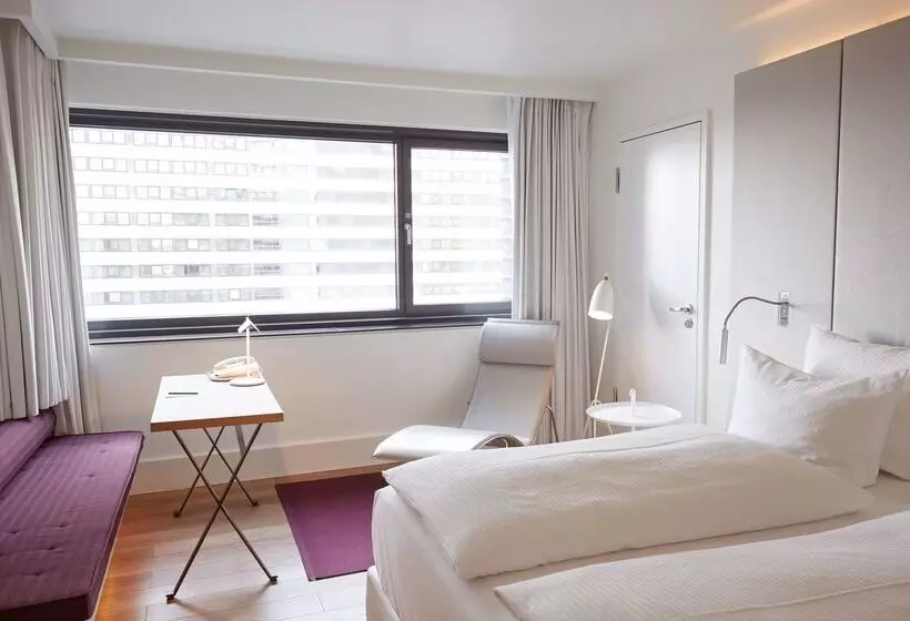 هتل Scandic Frankfurt Museumsufer