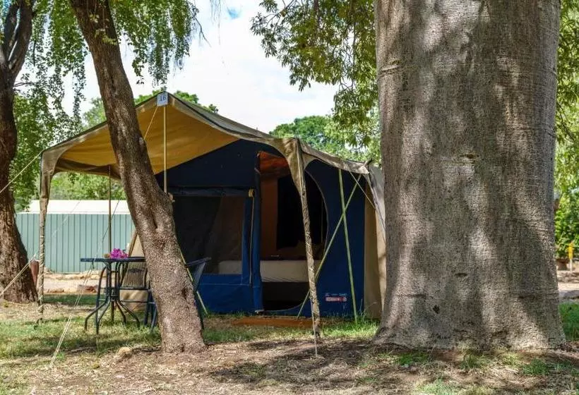 בית מלון כפרי The Station At El Questro