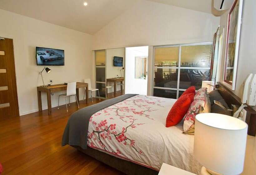 호텔 Witches Falls Cottages