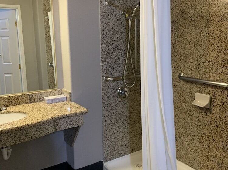 فندق Hawthorn Extended Stay By Wyndham Hobbs