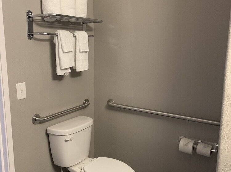 فندق Hawthorn Extended Stay By Wyndham Hobbs