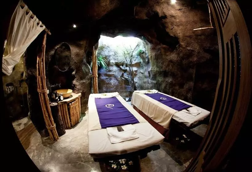 Royal Muang Samui Villas Sha Extra Plus