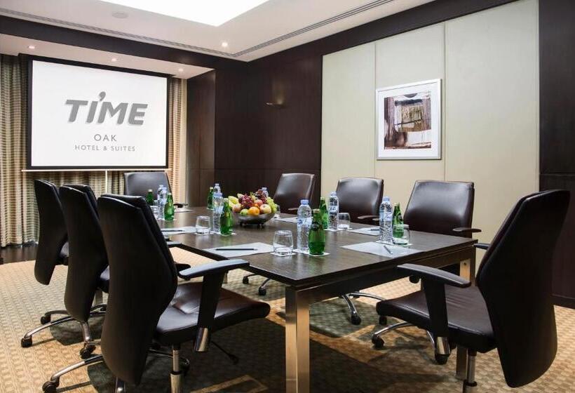 Time Oak Hotel & Suites