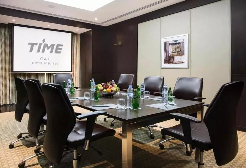 Time Oak Hotel & Suites