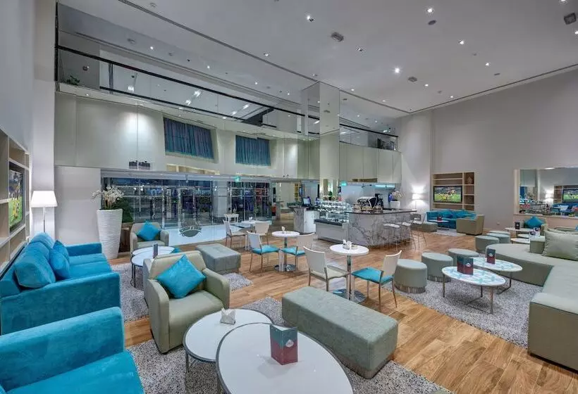 Time Oak Hotel & Suites