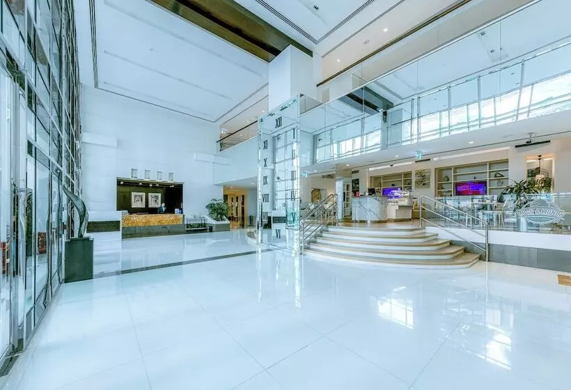 Time Oak Hotel & Suites