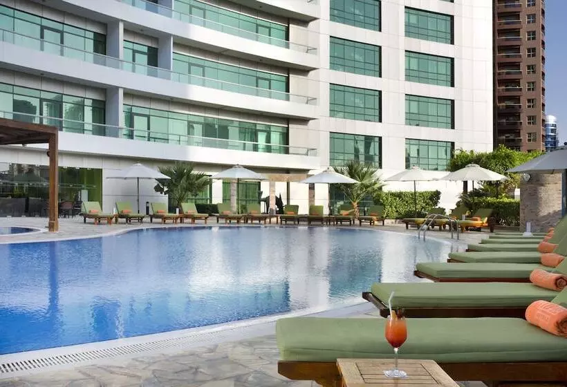 Time Oak Hotel & Suites