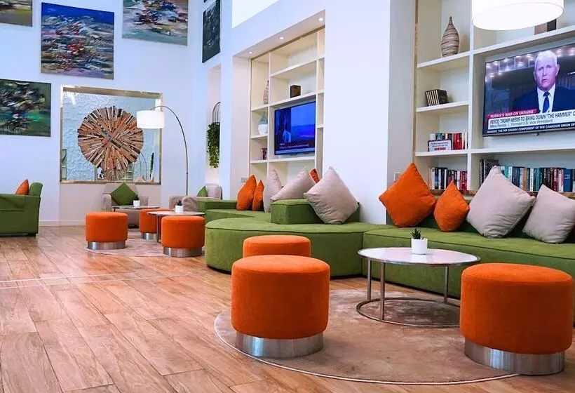 Time Oak Hotel & Suites