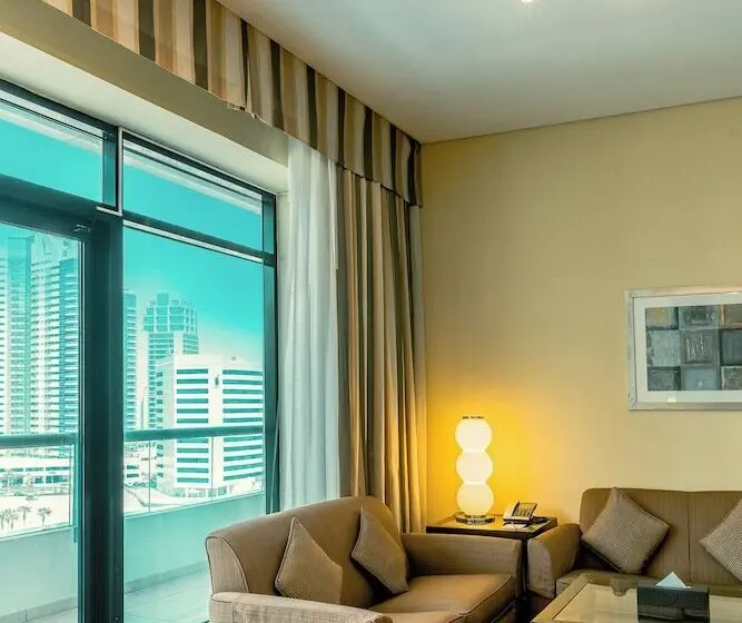Time Oak Hotel & Suites